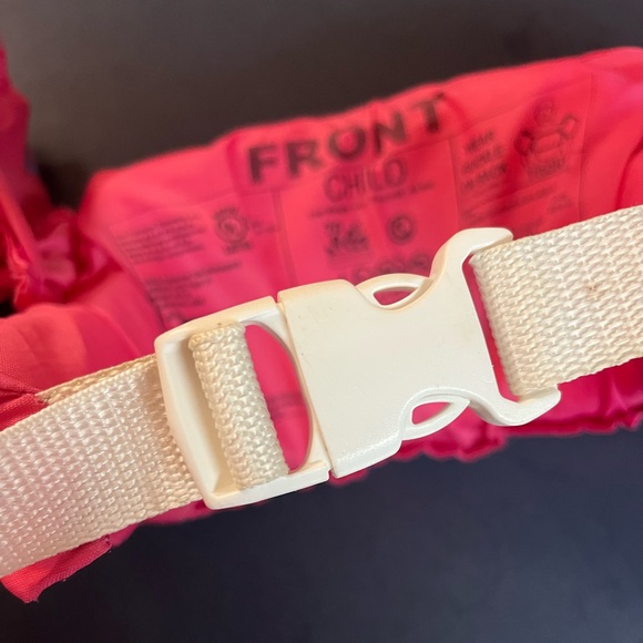 Kids Pink Swim Vest with Seahorse Design - Picture 4 of 4